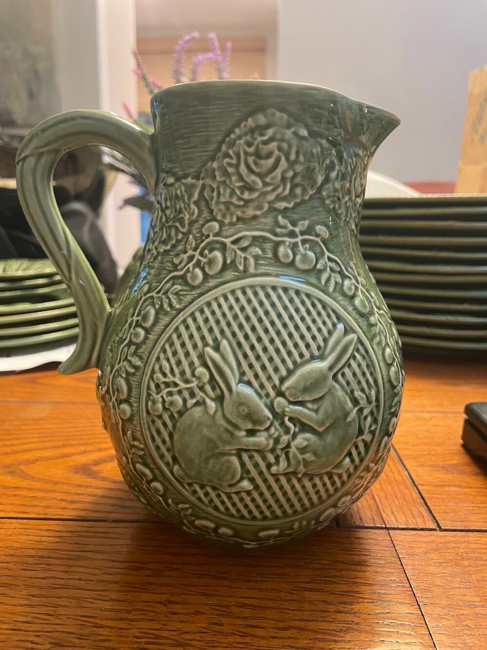Vintage Bordallo Pinheiro Portugal Green Rabbit Majolica Pitcher 8” Tall